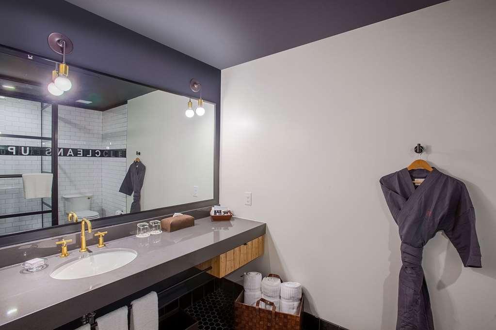The George, By Valencia Hotel Collection Колледж-Стейшн Номер фото