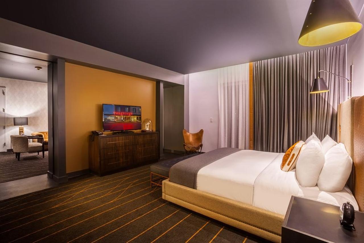 The George, By Valencia Hotel Collection Колледж-Стейшн Экстерьер фото